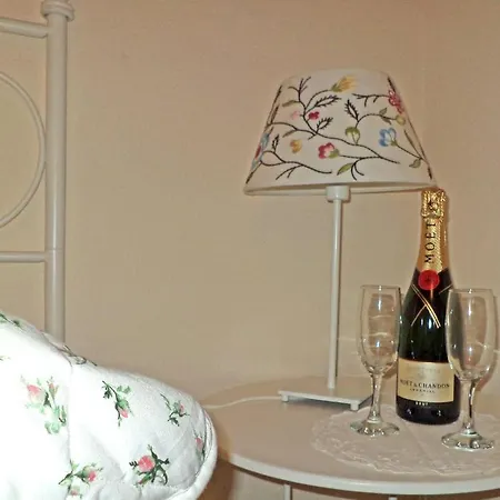 Dendrolivano Apart-hotel Minia