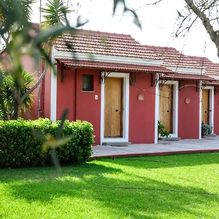 Dendrolivano Apart Otel Minia